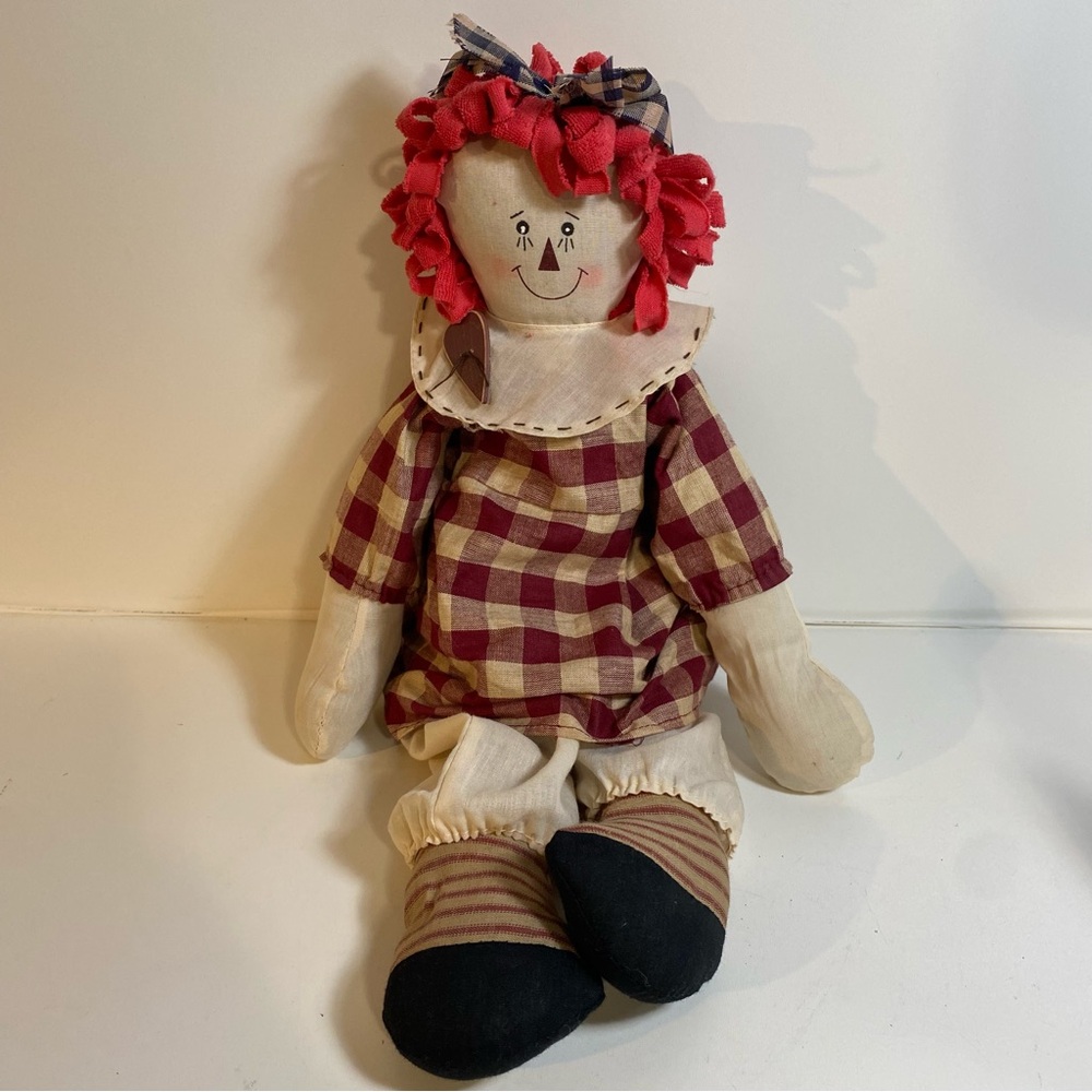Project Piece Vintage Rustic Shelf Sitter Raggedy Ann 19"  By Dianna Marcum